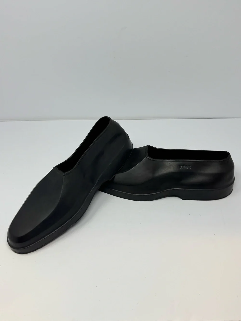 totes Men's Black Natural Rubber Slip-On Loafers Made in USA Size Large